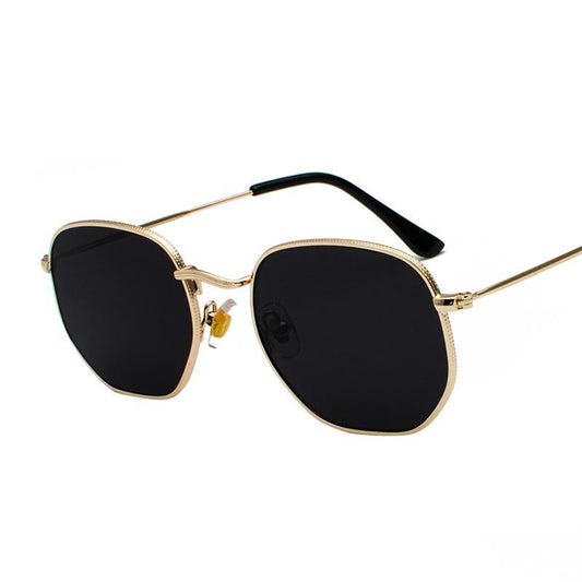 Unisex Woman and Man Vintage Retro and Modern Sunglasses Square Metal Frame Sunglasses Pilot Mirror Classic With UV400 Protection