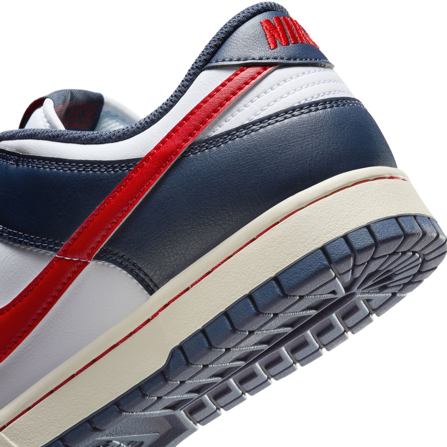 Nike Mens Dunk Low Retro - White/University Red