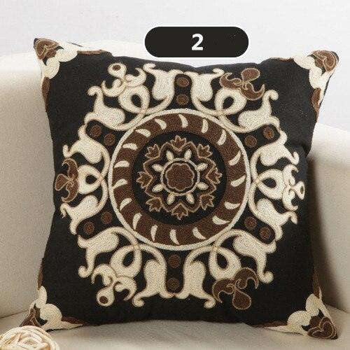 Vintage Embroidery Pillow Case Cushion Cover Ethnic National Handmade Decorative Throw Pillow Cases Covers Embroidery Bohemian Flower Design Couch Pillows Covers for Bed Living Room 45*45CM