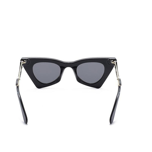 Vintage Square Cat Eye Sunglasses Women Retro Trendy Cat eye Sunglasses Classic Fashionable , Decent Personality & Wind Sunglasses In Retro Box Trending Street Style Sunglasses For Men & Women