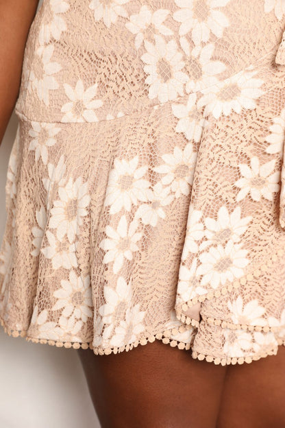 Romantic Floral Sleeve Mini Dress Elegant & Feminine Tie-Waist Dress Simple Elegant Girls Summer Dress