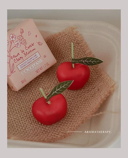 Cherry Candle Creative Decoration Soy Wax Aromatherapy Candle Home Decoration Scented Candle Red Cherry Candle Cherry Shaped Scented Candle Mini Paraffin Wax Candle Small Scented Candle Wax Decorative Candle For Bedroom Bathroom Decoration Parties