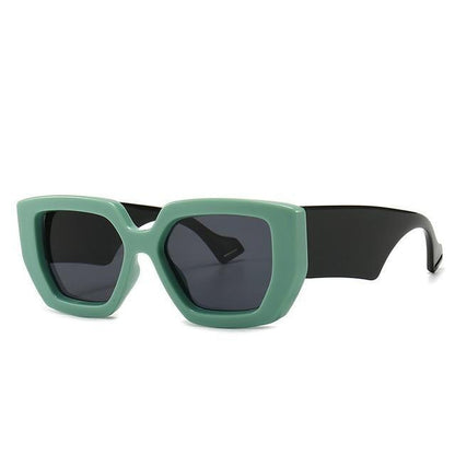 Classic Frames Style New Vintage Fashion Square Sunglasses For Men & Women Famous Luxury Design Big Frame Gradient SunGlasses For Female