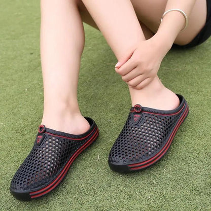 Classic Women Shoes Beach Closed Toe Slippers Unisex Hollow Out Casual Couple Flip Flops Garden Clogs  Non-slide Men And Women Slippers