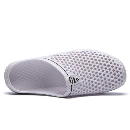 Classic Women Shoes Beach Closed Toe Slippers Unisex Hollow Out Casual Couple Flip Flops Garden Clogs  Non-slide Men And Women Slippers