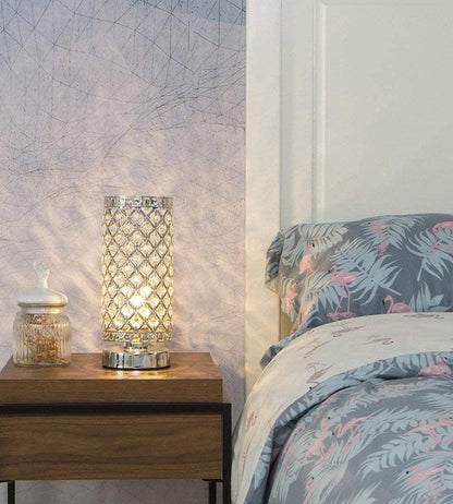 Crystal Bedside Table Lamp Sliver Bedroom Nightstand Light 220v/E27 Bulb Base Decorative Table Lamp Cute Study Lamps for Bedroom Décor Dresser Table Decoration