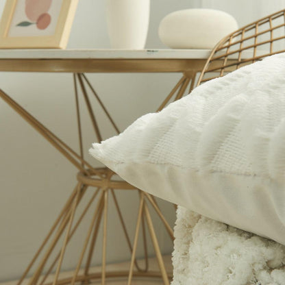 Elegant Plush Pillow Cover Geometric Soft Plush Short Wool Velvet Decorative Throw Pillow Covers Luxury Style Cushion Case Pillow Decorative Throw Pillow Case Soft Cozy Bed Cushion Cover Faux Fur Home Decor