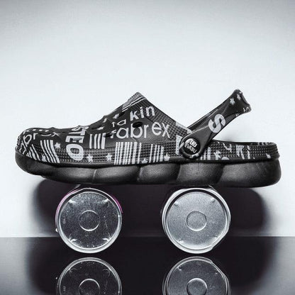 Men Causal Summer Sandals Garden Clogs Soft Memory Hospital Shoes Men Slip On Beach Water Sandals Anti-Skid Water Shoes Summer Garden Camouflage Men Walking Clogs