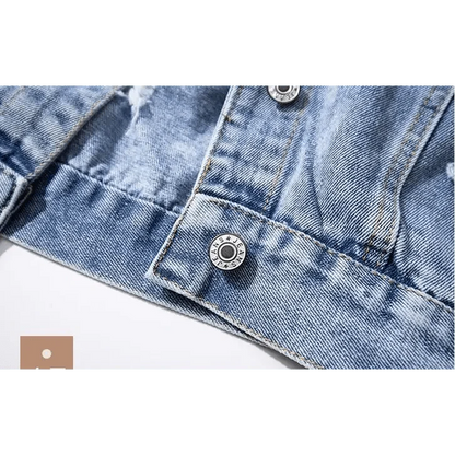 New Sizzling Women's Denim Jacket Fashionable Streetwear Letter Stylish Chic Printed Ripped Holes Jean Patchwork Jeans Female Coat