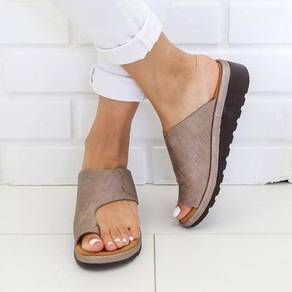 Women Leather Shoes Comfy Platform Flat Sole Casual Soft Big Toe Foot Sandal Flat Sole Casual Soft Toe Ring Unique Sandal Modern Summer Beach Shoes