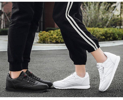 Autumn Womens Mens Sneakers Black Fashion Vulcanized Shoes Lace-up Casual Flats Light Couple Fashion Sneakers Breathable Casual Comfortable Lightweight Sneakers