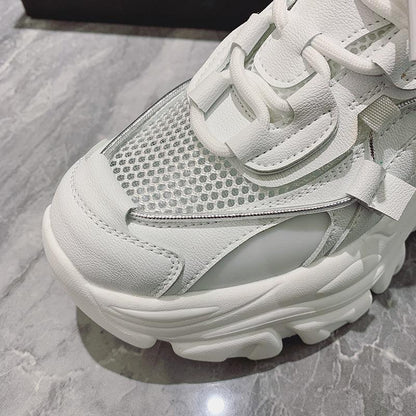 Modern Thick Platform Sneakers White Woman Vulcanize Shoes Luxury Tennis Sneakers Trainers Lace Up Fashion Comfortable Walking Footwear New Lightweight Sneakers