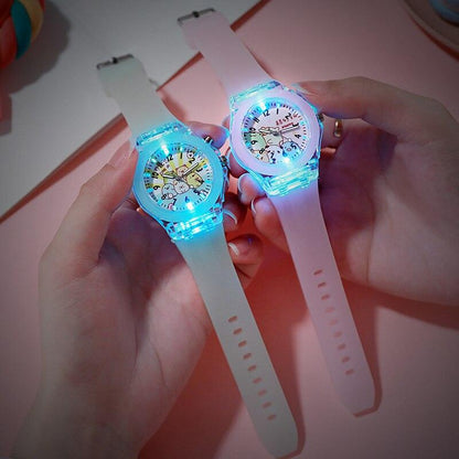 New Electronic Colour Light Source Fashion Cute Childrens Watch Kids Digital Sport Watch For Boys Girls Kid Electronic Functional Cute Outdoor Watches With LED Luminous Design