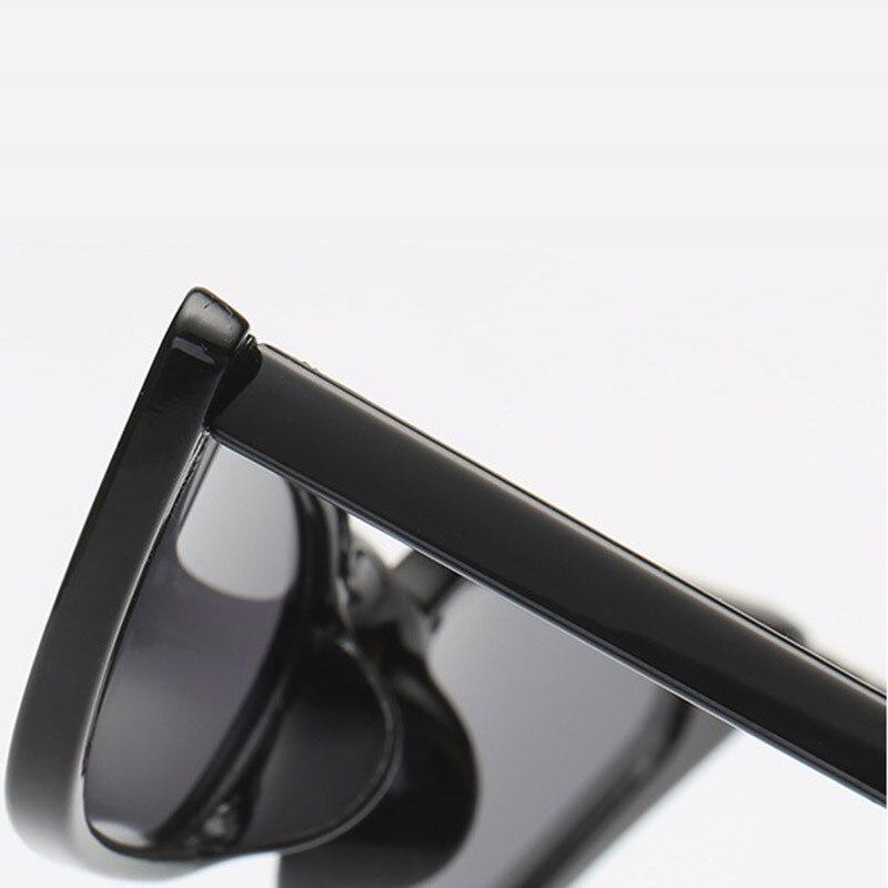 Small Leopard Cateye Design Women Sunglasses Vintage Glasses For Women Summer UV Eyewear Protection Eye Catching Cool Sunglasses For Women Goggles Plastic Frame