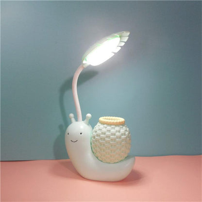 Snail Led Table Lamp Cute Pen Holder Desk Light Reading Study Children Bedroom College Dorm Eye Protection Adjustable Organizer Cute Study Lamps for Bedroom Décor
