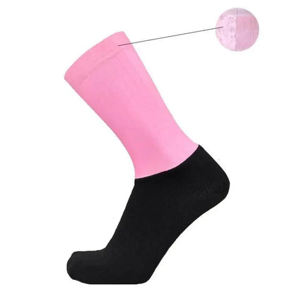 Stylish Summer  Breathable Cycling Socks For Men Anti Slip Seamless Sports Cycling Socks For Men Modern Design Running Sports Socks