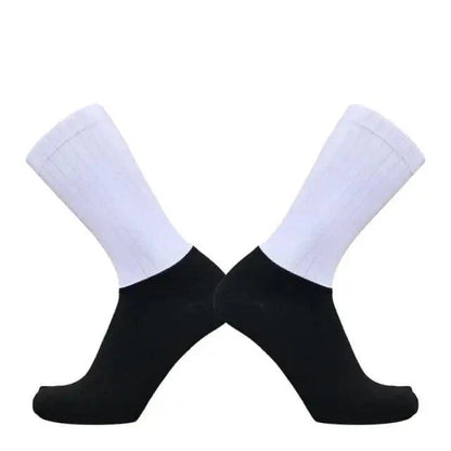 Stylish Summer  Breathable Cycling Socks For Men Anti Slip Seamless Sports Cycling Socks For Men Modern Design Running Sports Socks