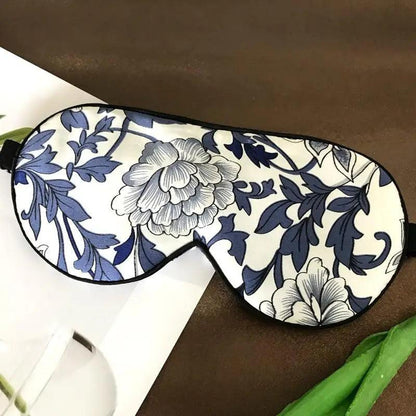 Super Smooth  Mulberry Silk Sleep Eye Mask & Blindfold With Elastic Strap Travel Eye Patch Soft Nap Eye Patch  Eye Cover Eyeshade for Night Sleeping Mask For Women
